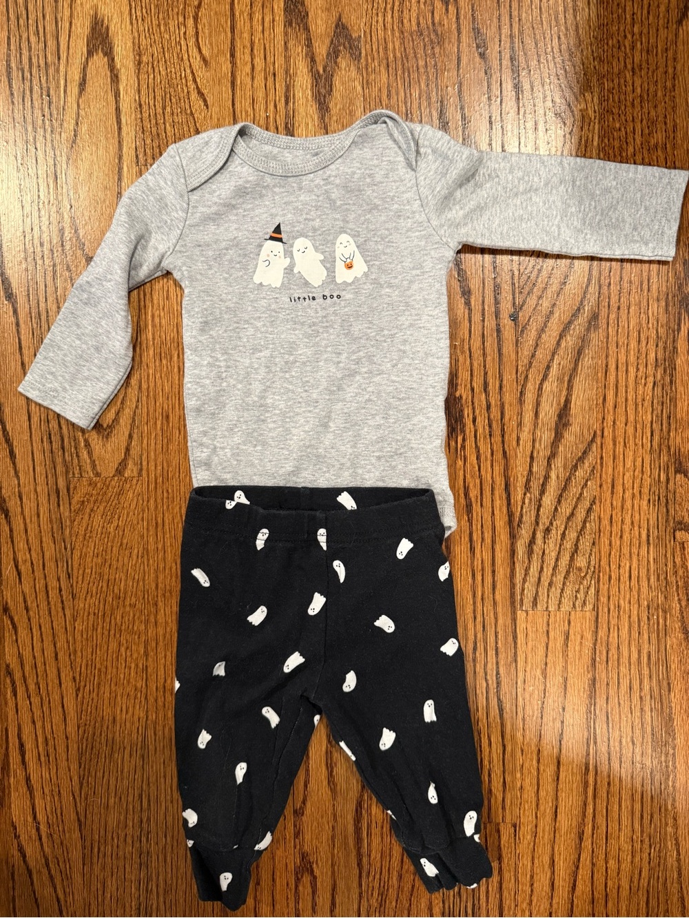 Carter's Gray Long-Sleeve Bodysuit with Black Ghost Print Pants